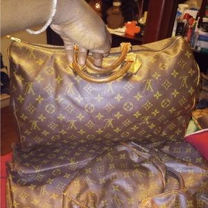 Authentic 40 speedy bag